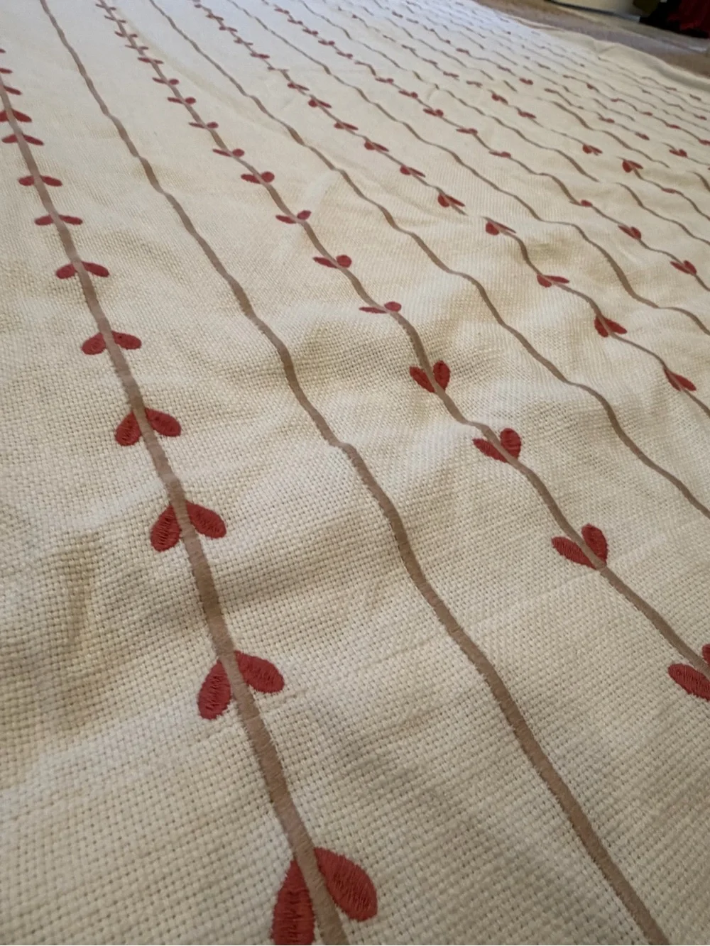 Anthropologie Madeline hearts embroidered cream red curtain panel 96x50 stripe